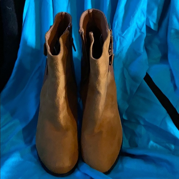 Alpine swiss suede camo boots, size 7 - Picture 4 of 8